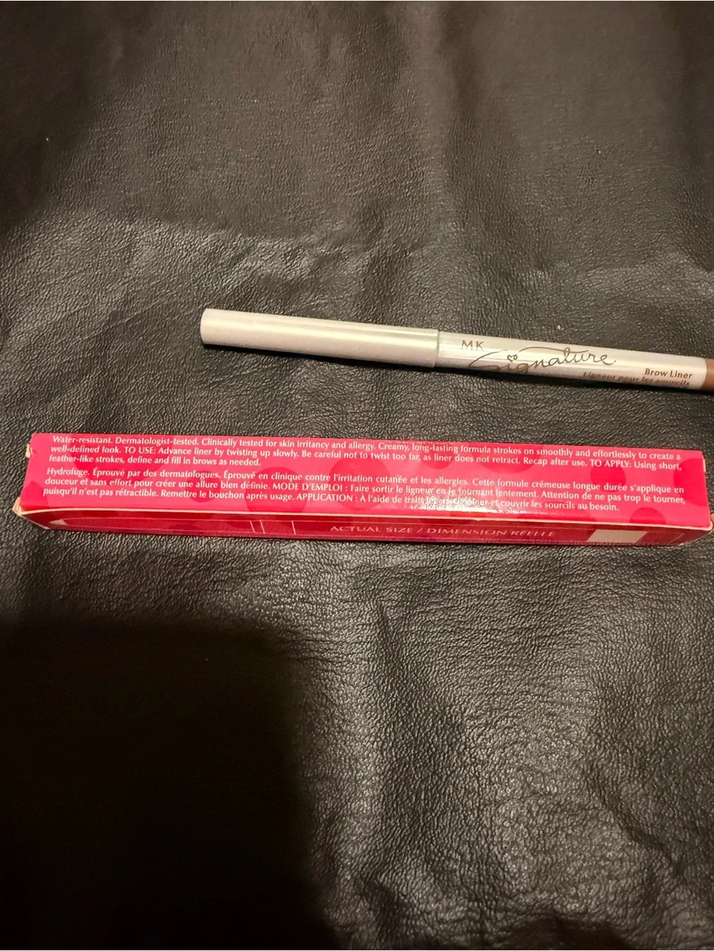 Signature Brow Liner Pencil in Blonde - Picture 3 of 4